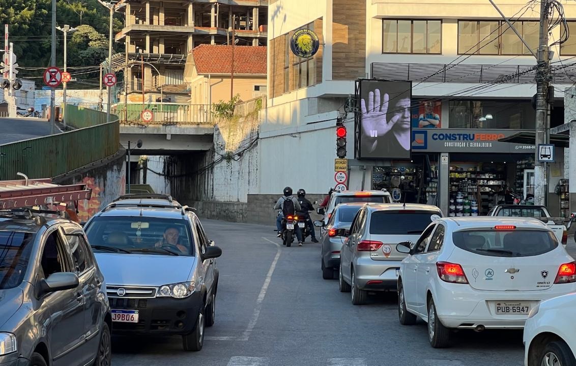 Governo deve exigir 2 horas de aula prática para emissão de CNH